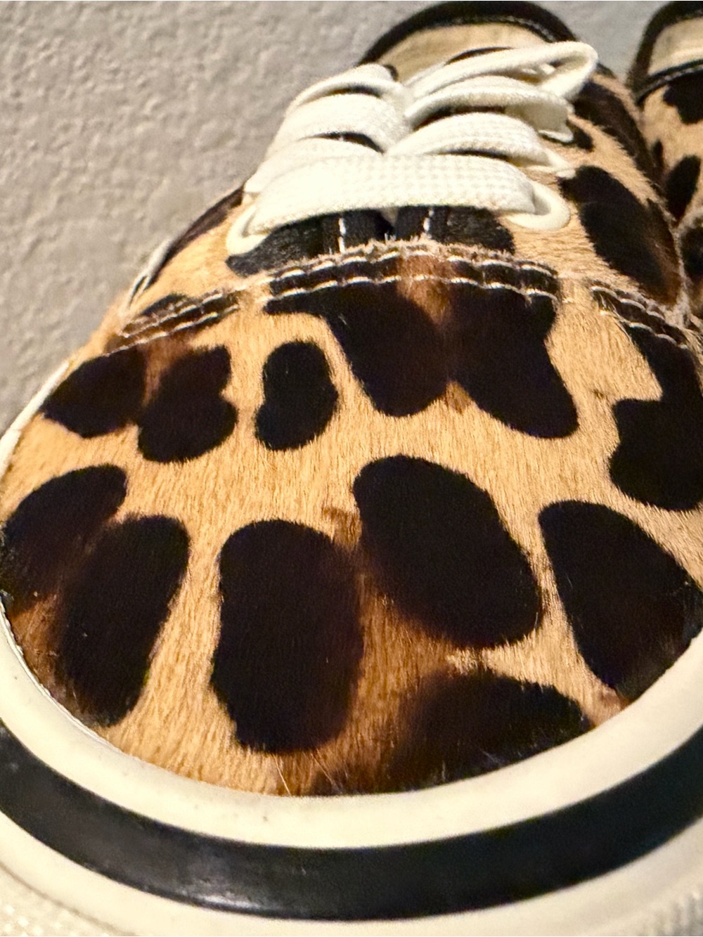 Leopard Vans LX Authentic 44
Pony Hair - Picture 3 of 14